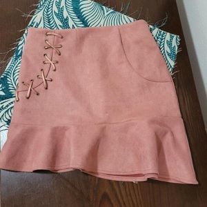 Gorgeous blush covered faux suede misguided skirt